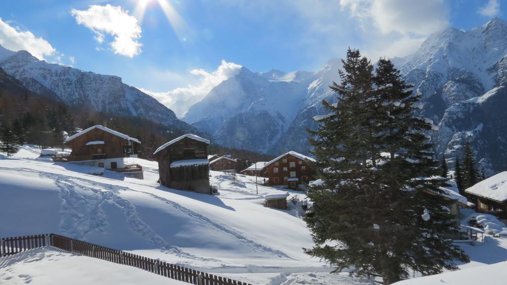 Chalet Safran Grachen Bagian luar foto